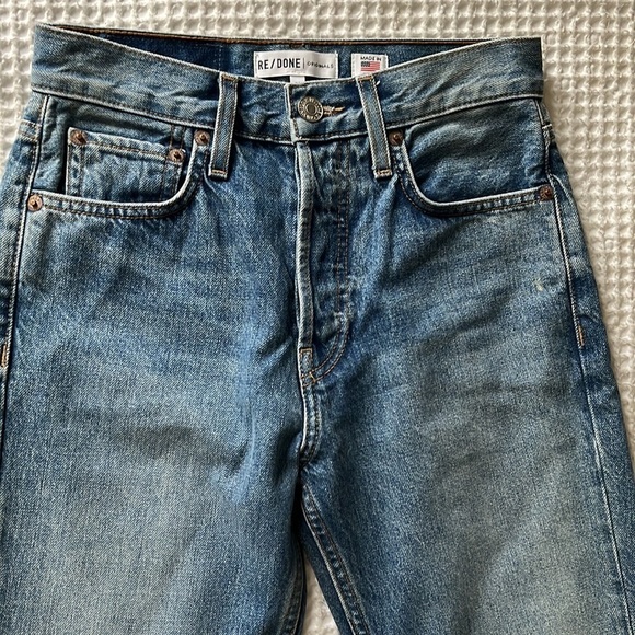 Re/Done High Rise Stove Pipe Jeans in Medium Vain Size 24 - Picture 5 of 13